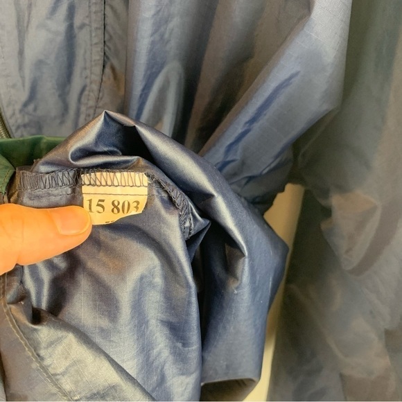 Vintage Helly Hansen Navy Blue Full Zip Windbreaker Jacket Men's sz L - Picture 8 of 8